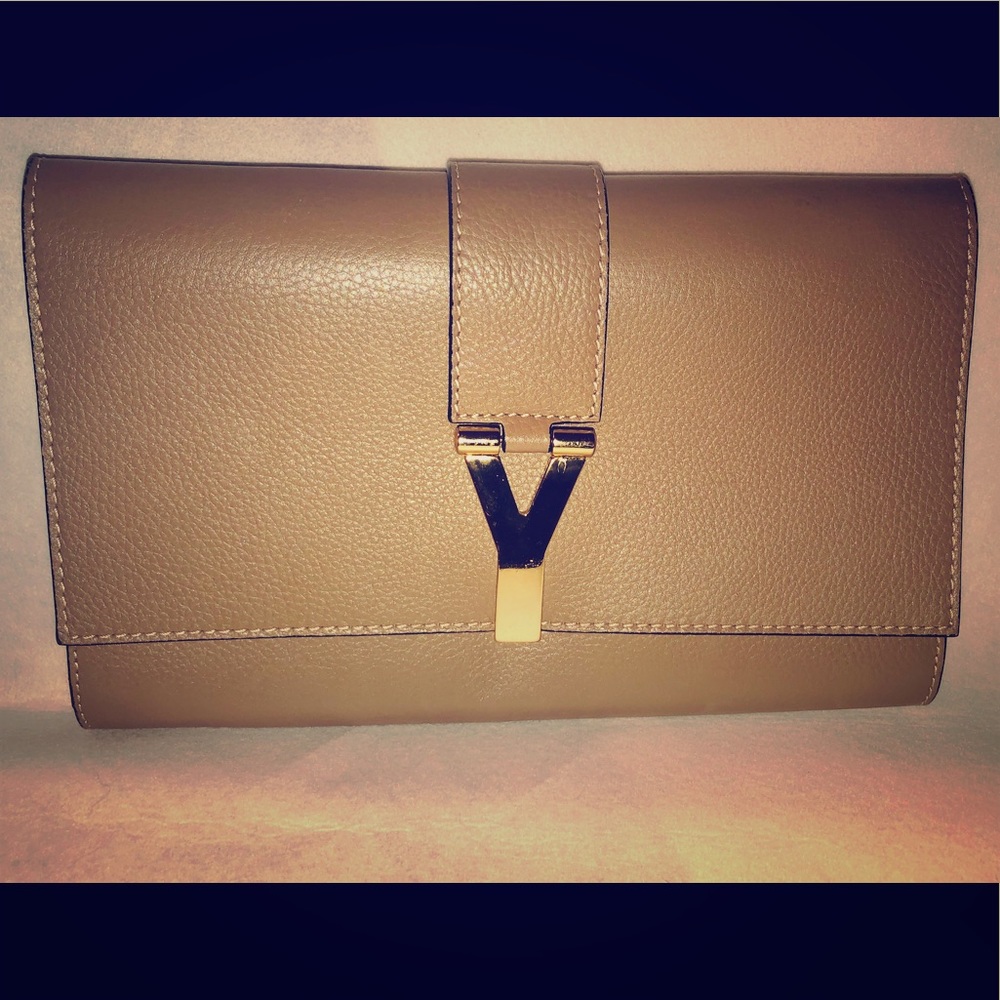 Yves Saint Laurent “Chyc” clutch. vintage.